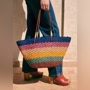 Sezane Raffia Felice Bag. Multicolored.